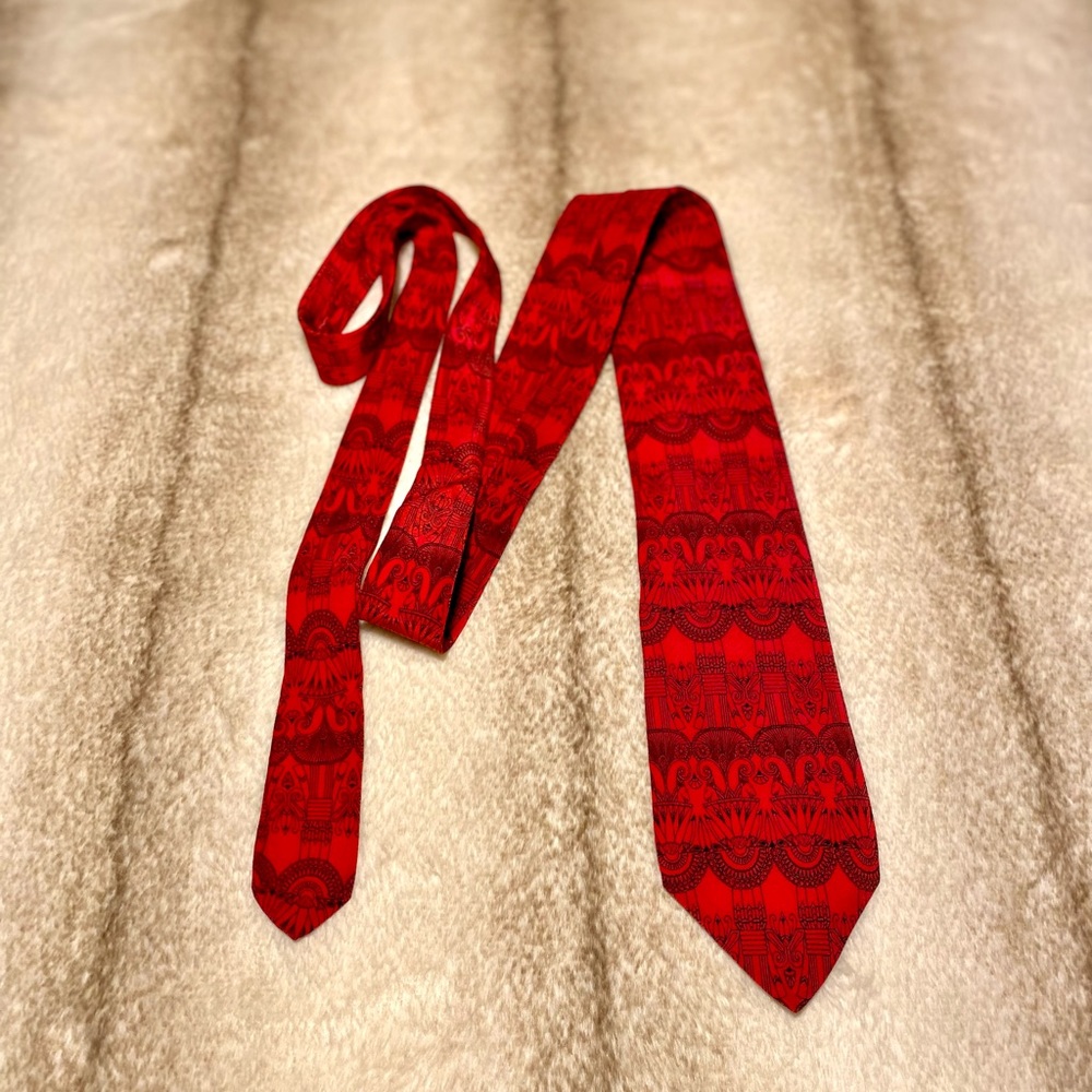 Classic Silk Hand made in Italy Tie in Red